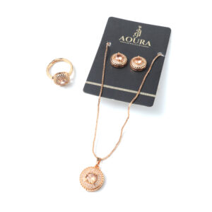 Tory burch pendent